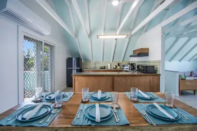 Image de 5Min Walk To Beach/Cozy Townhouse #2 Near Baha Mar