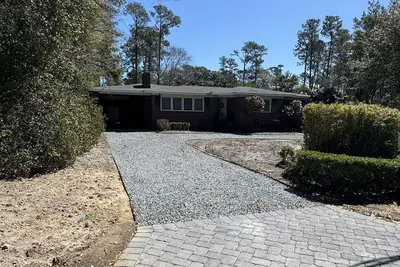 Image de Charming 3-bedroom house with WiFi and Ac in beautiful Wilmington