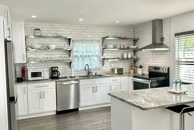 Image de Spacious 4-bedroom vacation house with WiFi and Ac in welcoming Lake Mary