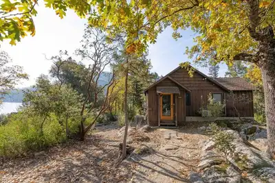 Image de Buckley Lakeview Cabin W/ Boat Slip
