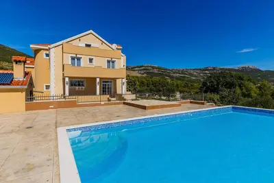 Image de Superbe maison Ă Kastel Stafilic