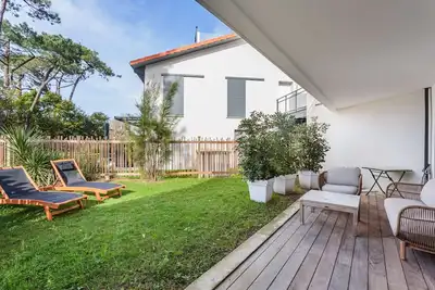Image de Bel appartement avec jardin au cœur de Chiberta