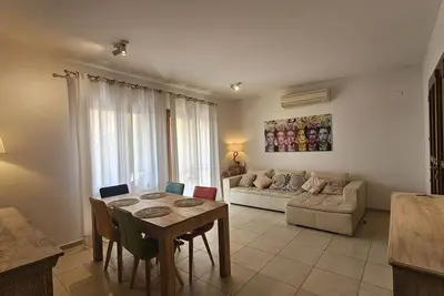 Image de Stay Aphrodite Hills Apartment