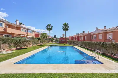 Image de Maison de vacances 'Vistamar Caleta Oasis' avec vue sur la mer, Wi-Fi et climatisation