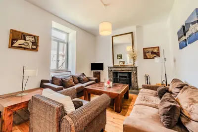 Image de Villa Montcalm 4 avec Vue Montagne, 4 Chambres, Ski, Thermes & Marché Local à 80m