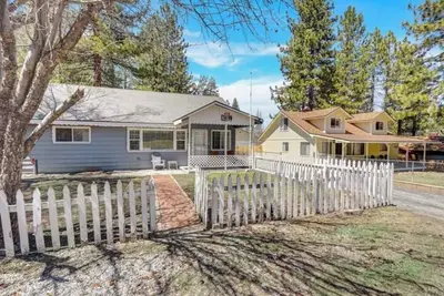 Image de Spacious 4-bedroom house in fabulous Big Bear Lake with WiFi