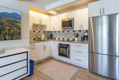 Image de Spacious Sun Valley Condo with Private Creekside Deck