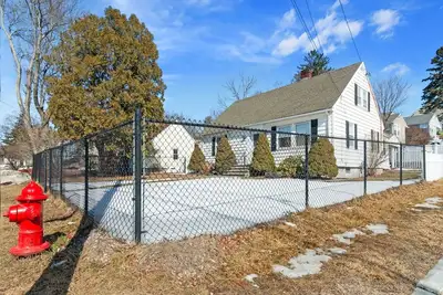 Image de Charming 3-bedroom house in Methuen; minutes to Boston & Nh region