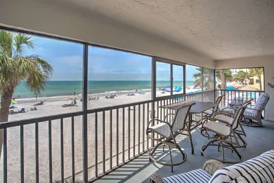 Image de Elegant Madeira Beach Retreat. Gulf and Beach Views, Heated Pool & Prime Location!