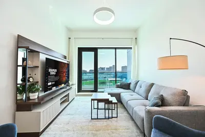 Image de Luxury 1br Near Burj Khalifa with Canal Views