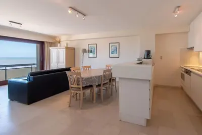 Image de Appartement à Middelkerke avec Vue sur Mer