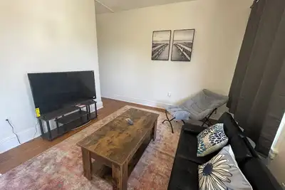 Image de 1. 5-Bedroom Apartment in Elkins Park!