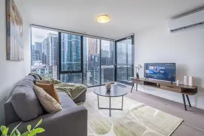 Image de This apartment is a 2 bedroom(s), 2 bathrooms, located in Southbank, Vic.