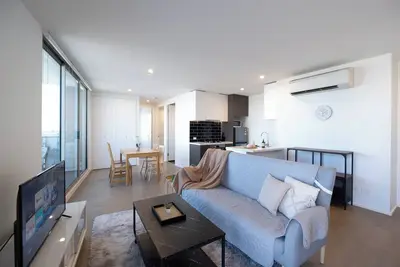 Image de The building \"Summus\" is a promise of authentic Melbourne living, just 8km from the Cbd
