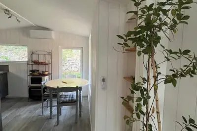 Image de Élégant Mazet en garrigue de 34 m2 avec Wifi et Clim.