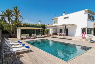Image de Luxury oasis near the sea-Casa Carlota