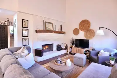 Image de Chatterbox Way- Townhome in Sapphire Nc