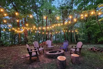 Image de Book Now for Fall;Sleeps 6; Amazing Views; Fire Pits; Game Room; Pet friendly