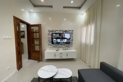 Image de Studio meublé confortable à Dakar - Confort et Authenticité