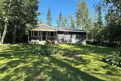 Image de 3-bedroom house in charming Indian River on the Little Sturgeon River