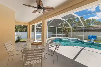 Image de La Dolce Vita - Cheerful 3br\/2ba w Saltwater Pool