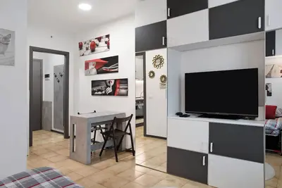 Appartement 'Mazinga' avec vue sur les montagnes, Wi-Fi et climatisation