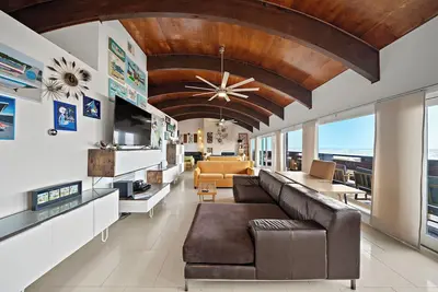 Image de 4-bedroom house in lovely Freeport with Ac, WiFi. Enjoy a relaxing stay