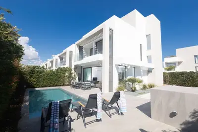 Image de Protaras Azure Villa Azv16 - sleeps 7 guests in 3 bedrooms