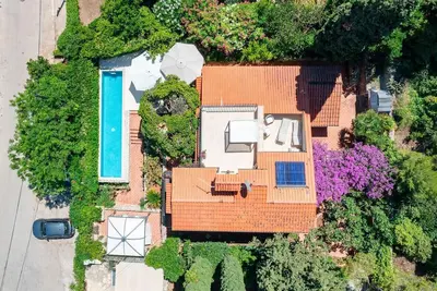 Image de Maison pour la famille près de la mer et avec la piscine Jelsa, Hvar (K-23760)