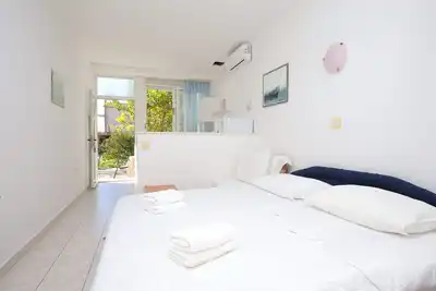 Image de Garçonnière avec air conditionné Podstrana, Split (As-23954-b)