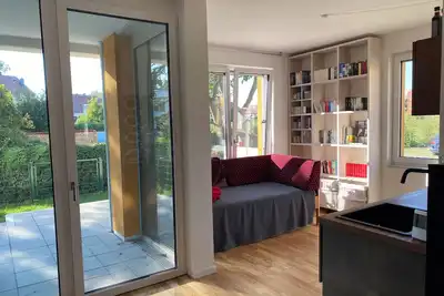 Image de Ketzin Havel modern apartment with private garden, close to the water