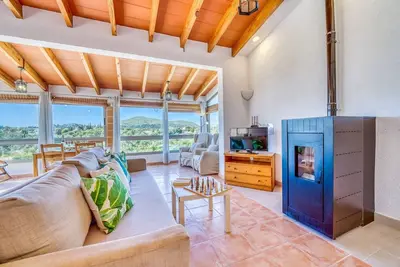 Image de Maison de campagne sur la plage de 2 chambres