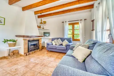 Image de Finca de style majorquin avec piscine