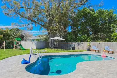 Image de Pool, Playset, 15 min to Pier 60 @ Cove Cay Oasis