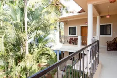 Image de Esha Apartment Calangute : One-Bedroom Apartment Balcony