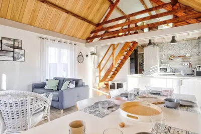Image de Chalet lumineux avec grand jardin et parking privé à Merville-Franceville-Plage
