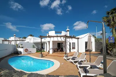 Image de Alysia – Playa Blanca with Private Pool and Air Con