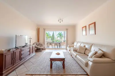 Image de ★ Pool & Golf - stunning area ★