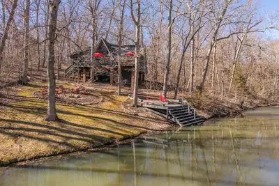 Image de Lake Wren Chalet by Innsbrook Vacations!