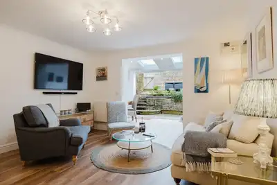 Image de Stylish Retreat with Private Garden in Tetbury