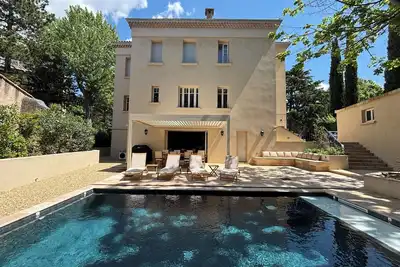 Image de Villa Cézanne, en plein centre d'Aix en Provence