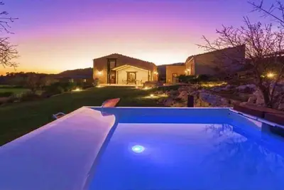 Image de Casale del Mandorlo piscina - jacuzzi riscaldata