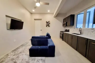 Modern 1-Bedroom Hideaway in Tortola near Beach
