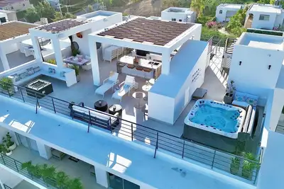 Image de Mdrn 4 Bd  Penthouse &Private Rooftop