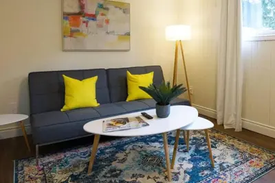 Image de Cozy 2br in Wortley Village + 2-car Parking + WiFi