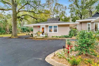 Image de New Listing -Fairhope cottage near downtown Adorable