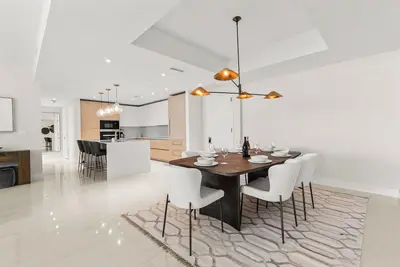 Image de 3br 3ba Oceanfront Condo in Luxury Resort