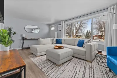 Image de Winter Special! Attached Garage, Grill. Sleeps 7!
