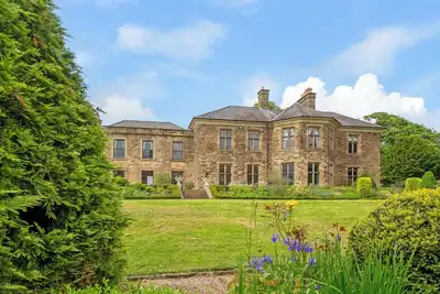 Image de Hallfield Hall, pet friendly, with hot tub in Higham, Derbyshire