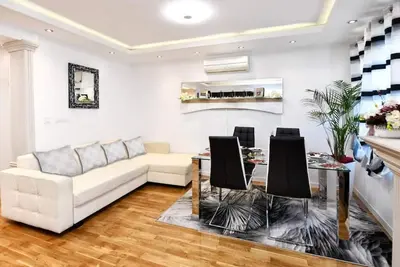 Image de Apartment Markovski – stay in the Heart of Poreč, near Beaches & Attractions!
